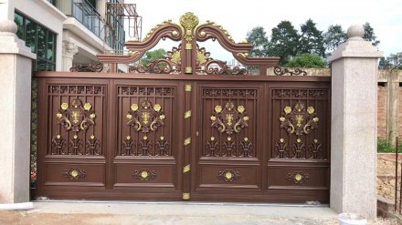 鋁藝大門中鋁具有的優勢